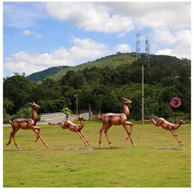 园林户外玻璃钢奔跑的小鹿雕塑 小鹿雕塑铜雕庭院玉石抽象
