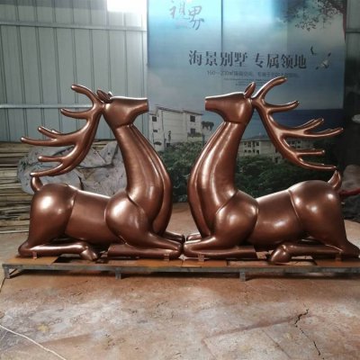 别墅景区玻璃钢仿铜创意梅花鹿雕塑 梅花鹿雕塑厂家头部灵芝尾巴
