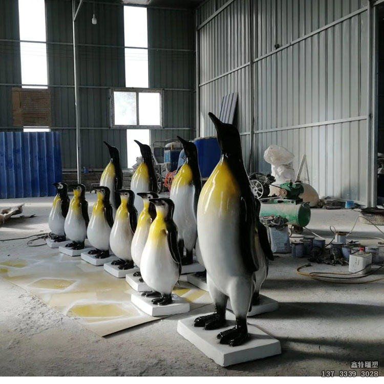 仿真企鹅摆件玻璃钢企鹅雕塑模型海洋公园冰雪主题仿真动物雕塑