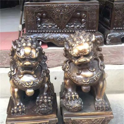 玻璃钢仿铜一对招财狮子雕塑 