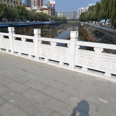 户外河道青石石雕栏杆栏板雕塑 