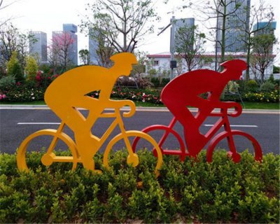 城市街道不锈钢抽象剪影骑自行车的人物雕塑 骑自行车雕塑自行车大全高清情侣