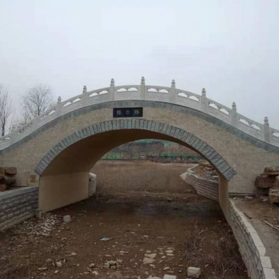 青石石雕景观大型石拱桥雕塑 景观雕塑市场公路范围平价
