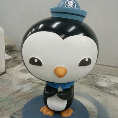 游乐园摆放玻璃钢卡通动画人物企鹅小品雕塑 企鹅雕塑卡通母亲笔画小区