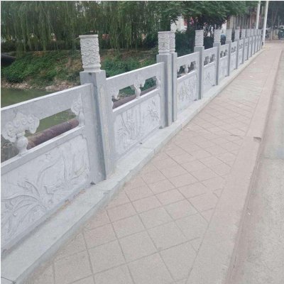 公园河道青石石雕栏板雕塑 