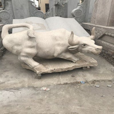 青石石雕动物景观牛雕塑 