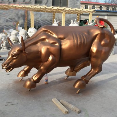 园林户外景观玻璃钢仿铜动物景观华尔街牛雕塑 华尔街牛雕塑铜雕证券工厂牛蛋