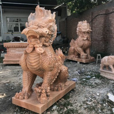 晚霞红石雕招财镇宅动物麒麟雕塑 麒麟雕塑价格二手星子银行