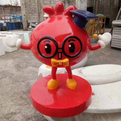 游乐场玻璃钢卡通公仔美陈装饰摆件 