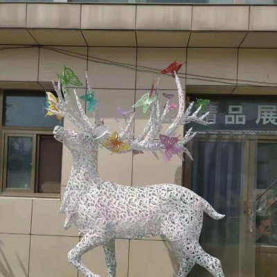 景区园林摆放创意不锈钢镂空鹿美陈雕塑 