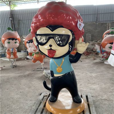 商场户外玻璃钢卡通动物创意猴子摆件 猴子雕塑图片神兽有限花果山