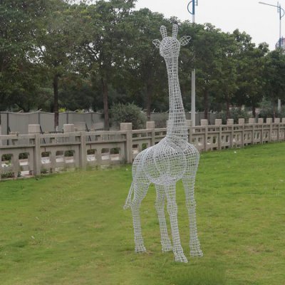 不锈钢金属镂空抽象动物景观长颈鹿雕塑 