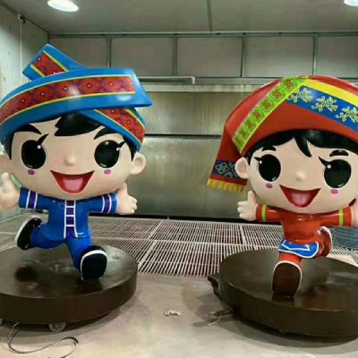 旅游景点摆放玻璃钢少数民族卡通人物雕塑 