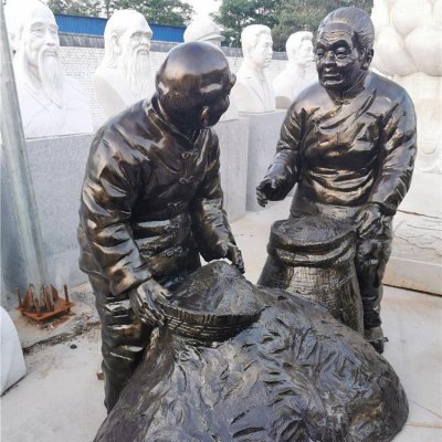 民俗文化玻璃钢仿铜装粮食的景观人物雕塑 