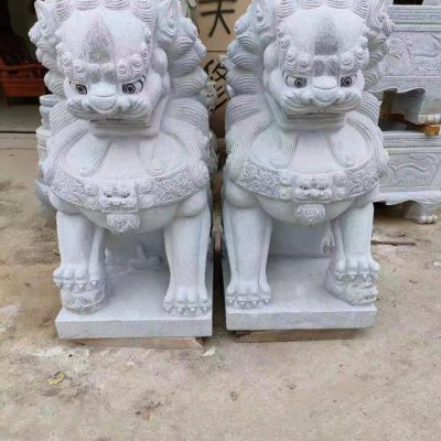 景区园林摆放砂岩雕刻狮子雕塑门墩 狮子雕塑汉白玉林桥石陂镇抱石