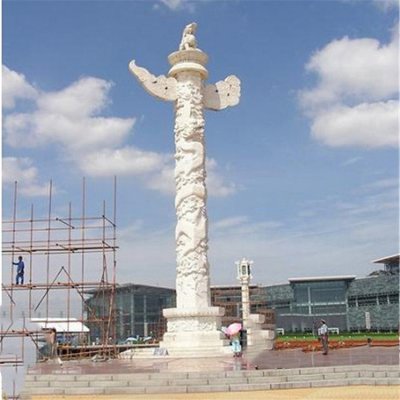 城市广场摆放汉白玉雕刻龙盘柱华表雕塑 华表雕塑石雕大理龙凤轿车