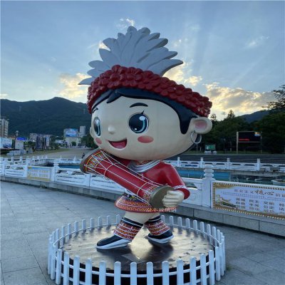 景点广场摆放玻璃钢卡通少数民族人物 
