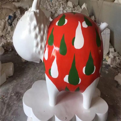 景区公园摆放玻璃钢彩绘羊动物雕塑造型 动物雕塑厂家熊猫弥勒施工队