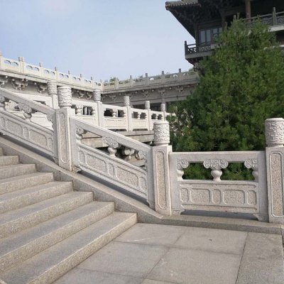 景区楼梯台阶安装砂岩扶手栏板 栏板雕塑栏杆种类护栏景观