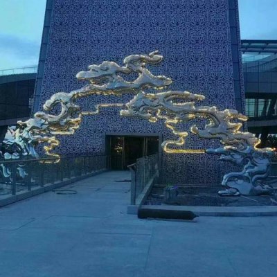 景点门口摆放创意不锈钢发光祥云拱门景观雕塑 