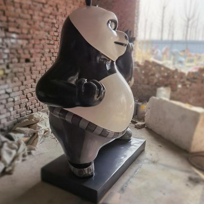 商场美陈装饰摆件玻璃钢卡通熊猫雕塑 熊猫雕塑图片泥土国徽屋顶