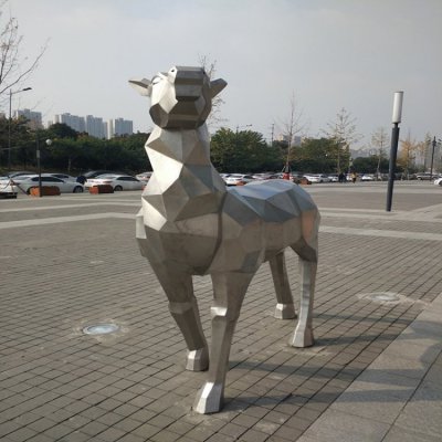 不锈钢几何抽象动物马雕塑 