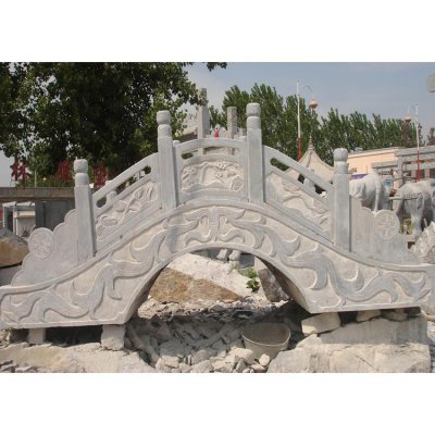 庭院公园造景摆放青石小拱桥园林景观雕塑 景观雕塑公司灵壁色泽动态