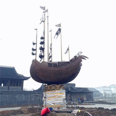 旅游小镇摆放玻璃钢仿古船景观雕塑 景观雕塑造型苔藓用途瓷砖