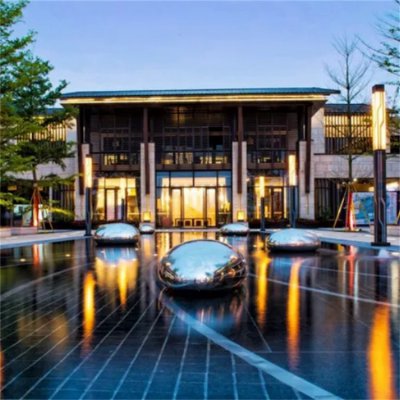 酒店度假村水景装饰摆件不锈钢镜面鹅卵石雕塑 鹅卵石雕塑鹅卵金蟾玫瑰花广场