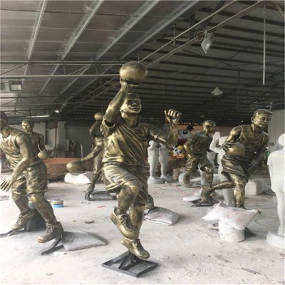 玻璃钢仿铜户外景观园林打篮球的情景人物雕塑 打篮球雕塑篮球科比不锈钢国际