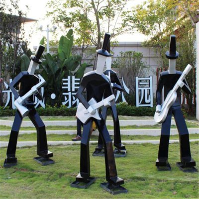 小区公园摆放抽象玻璃钢演奏人物雕塑 
