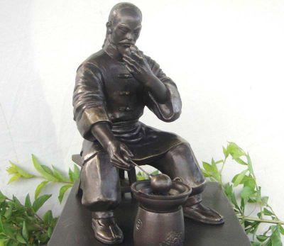 玻璃钢仿铜熬药的古代人物雕塑 