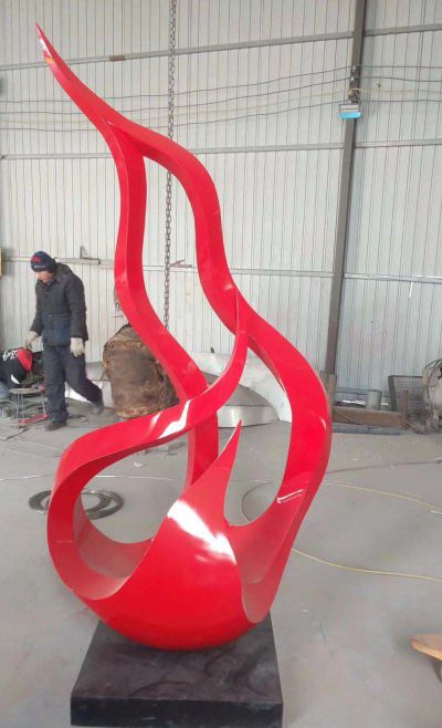 城市广场摆放不锈钢抽象火苗景观雕塑 火苗雕塑作品形状风力厂家