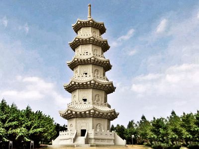 景区寺庙摆放青石雕刻多层佛塔雕塑 佛塔雕塑图片传统阿育王图案