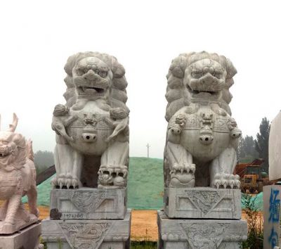 青石石雕招财动物狮子雕塑 狮子雕塑青石流水塑像读后感