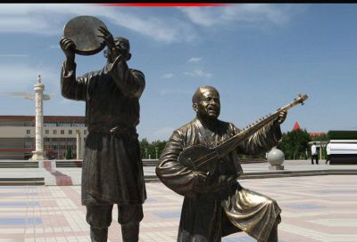 广场铜雕人物景观雕塑户外园林唱雕塑 