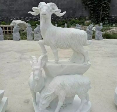公园摆放汉白玉雕刻三只山羊雕塑 山羊雕塑作品潘神与木雕僵尸