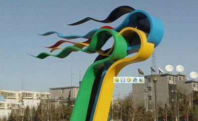 户外广场摆放装饰多色不锈钢彩带雕塑 彩带雕塑寓意灯光园林造型