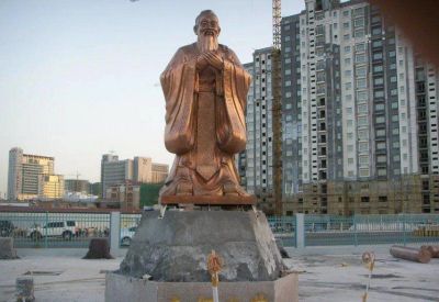 城市广场玻璃钢仿铜景观孔子雕塑