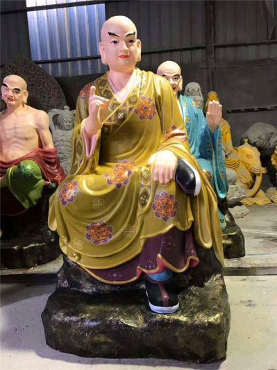 景点寺庙摆放玻璃钢彩绘罗汉佛像 罗汉雕塑摆件瑞兽田黄石不锈钢