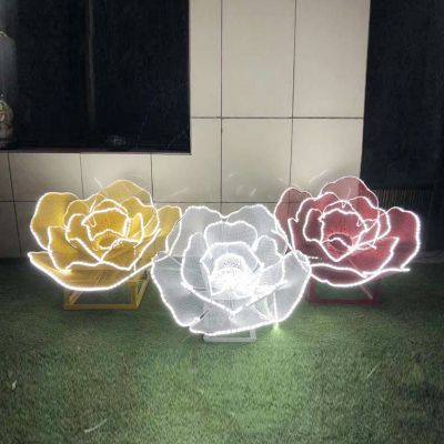 园林景观户外不锈钢金属创意景观亮化景观花朵雕塑 花朵雕塑图片门口鼻尖兔子
