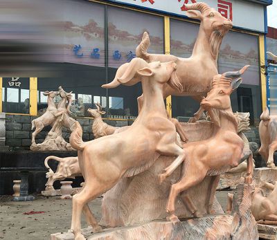 景区园林摆放晚霞红天然石材三只山羊石雕 山羊雕塑玻璃钢浮雕教堂卡通