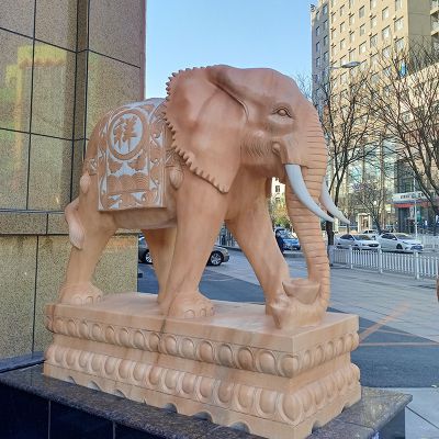 晚霞红石雕动物景观饭店酒店门口一对招财大象雕塑 