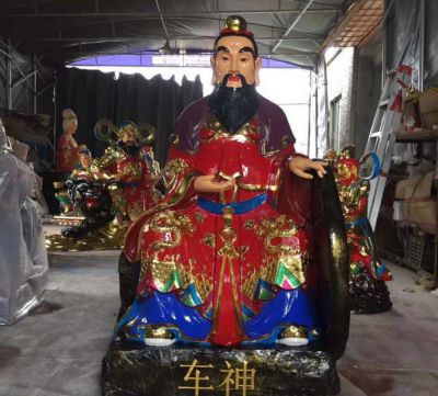 景区寺庙玻璃钢彩绘平安车神雕塑 