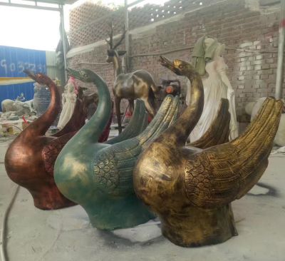 园林水景摆件玻璃钢天鹅雕塑 