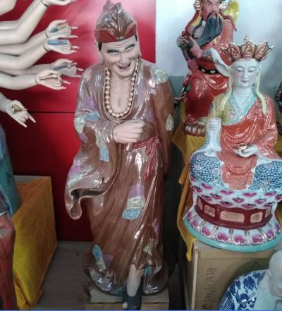彩绘玻璃钢仿真人物景观活佛济公雕塑 济公雕塑佛像黄金喷泉文化