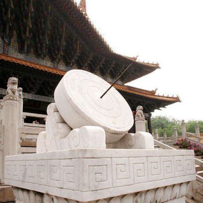 景点户外摆放大理石雕刻仿古日晷雕塑 日晷雕塑石雕公司精品尺寸