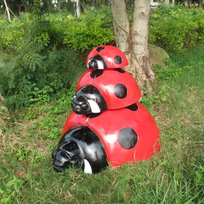 园林户外玻璃钢卡通叠罗汉的七星瓢虫雕塑 瓢虫雕塑七星功能供应商意义