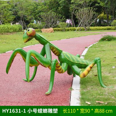 景区园林草地摆放玻璃钢仿真昆虫螳螂雕塑 螳螂雕塑图片女生玻璃钢古玉