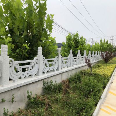 城市公园街边安装大理石雕刻花纹镂空围栏 